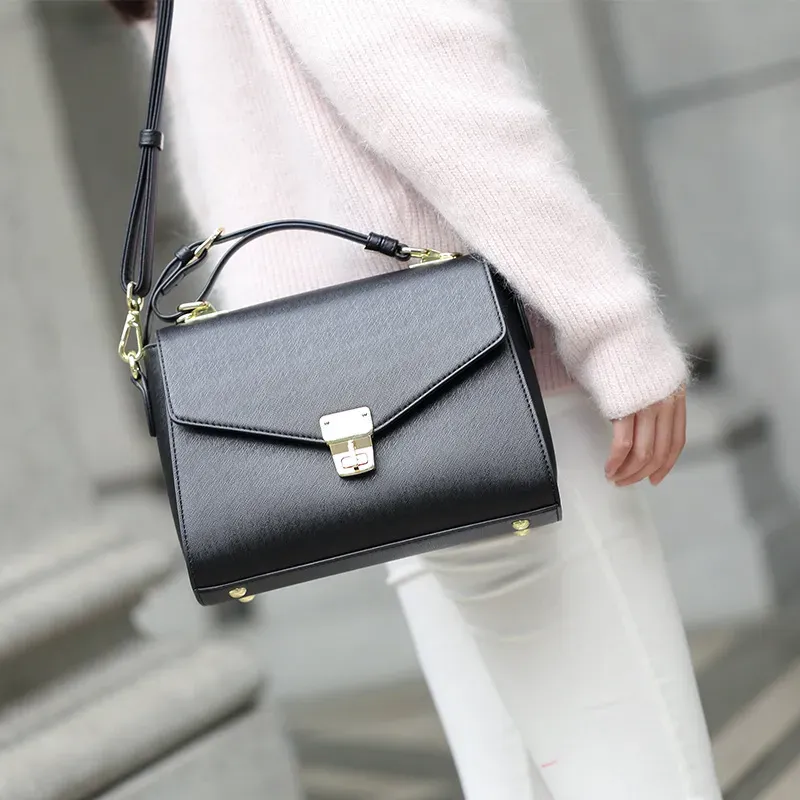 4abe8060 F195 4b95 B14c Dea825ddf076